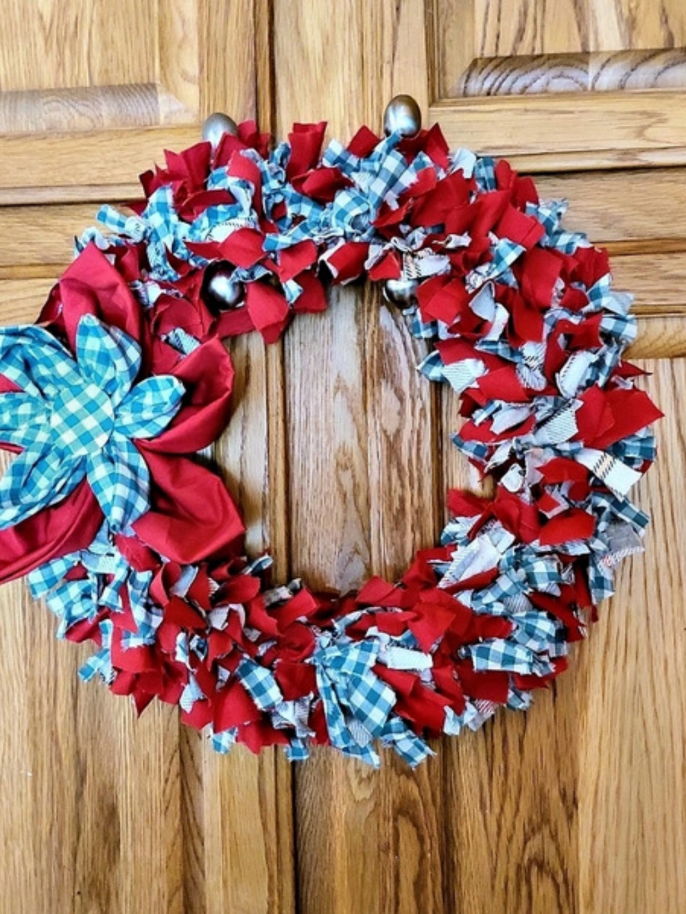 Handmafe Primative Christmas rag wreath 17X17